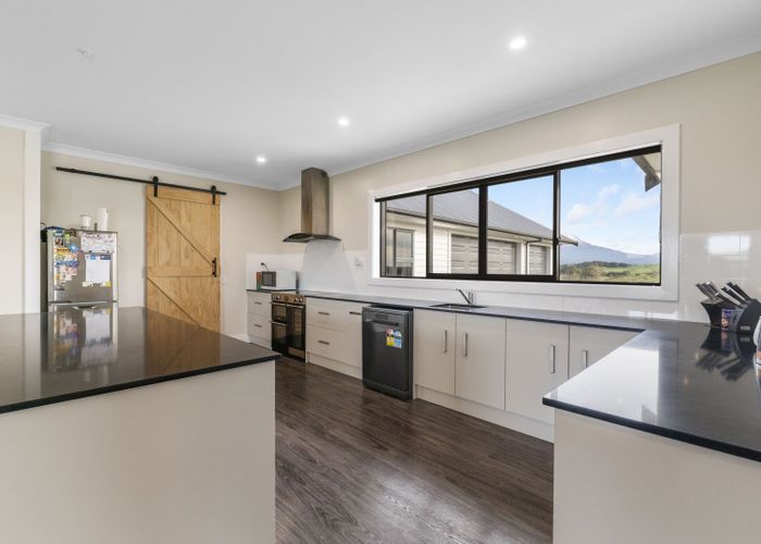  at 142 Kaimata Road, Inglewood, New Plymouth, Taranaki