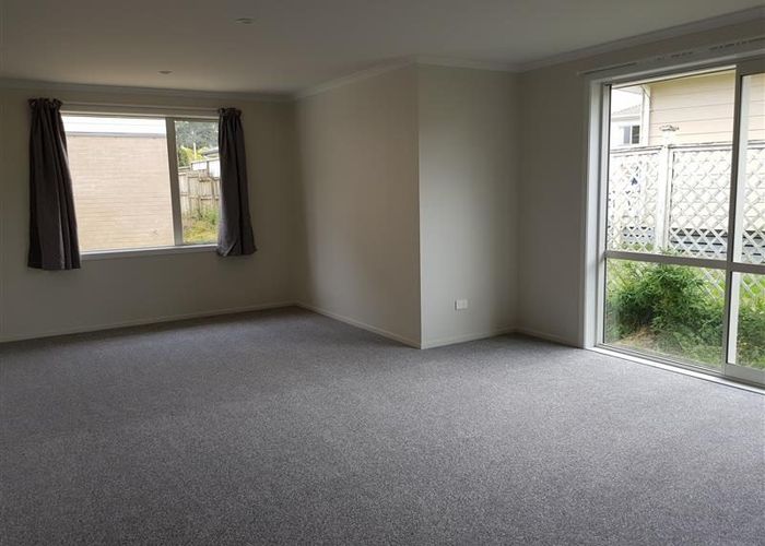  at 39C Woodside Road, Massey, Waitakere City, Auckland
