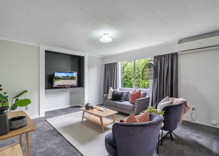  at 54 Lithgow Place West, Glengarry, Invercargill