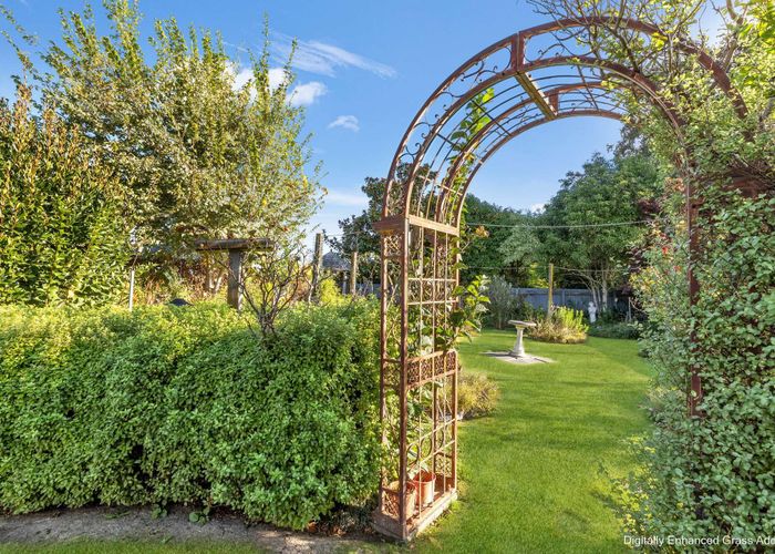  at 372 Ruahine Street, Terrace End, Palmerston North