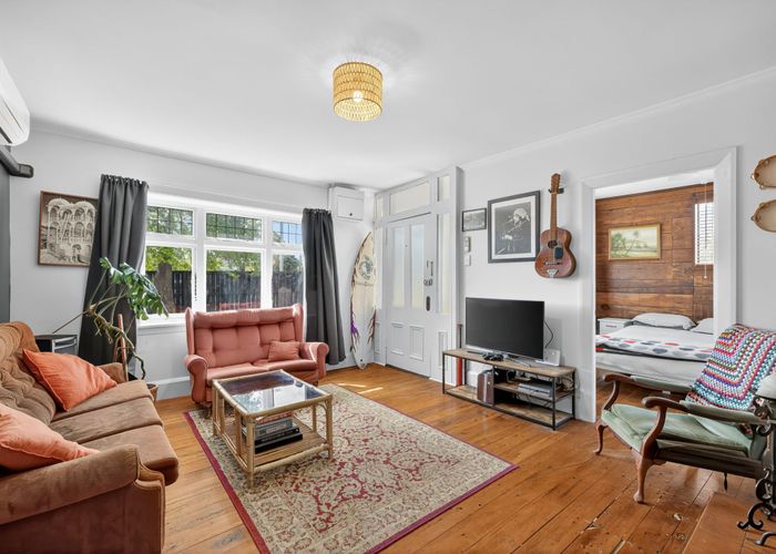  at 51 Blake Street, New Brighton, Christchurch City, Canterbury