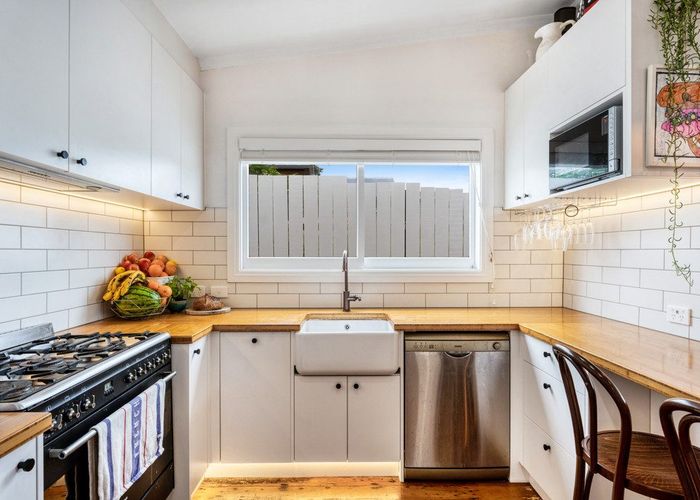  at 70 Wingate Street, Avondale, Auckland