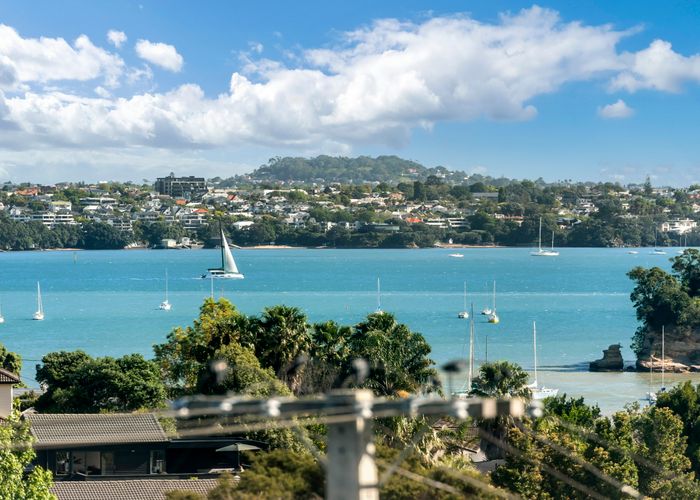  at 44 Church Street, Northcote Point, Auckland