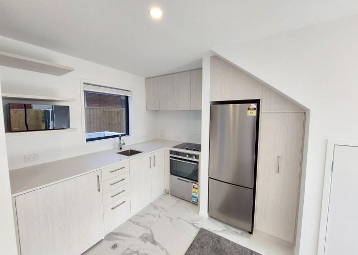  at 5/59 Neil Avenue, Te Atatu Peninsula, Waitakere City, Auckland