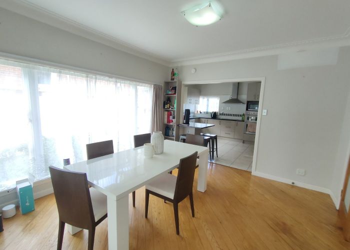  at 2 Green Lane East, Remuera, Auckland