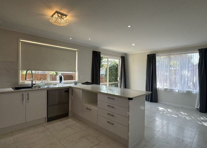  at 14 Mountain Beech Rise, Albany, North Shore City, Auckland