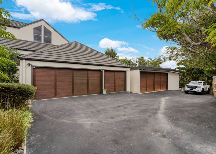  at 35A Picasso Drive, West Harbour, Auckland