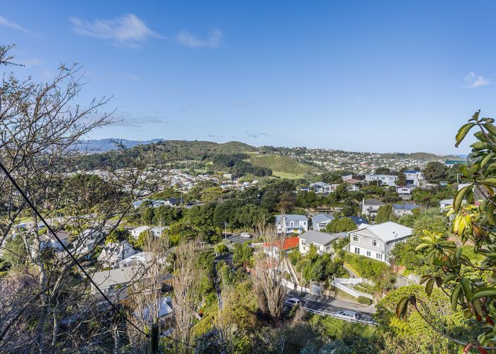 at 78 Farnham Street, Mornington, Wellington, Wellington
