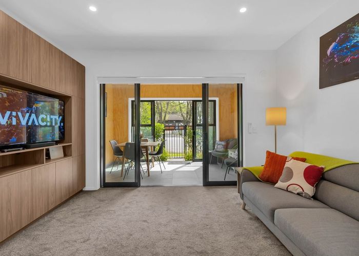  at 2/420 Hagley Avenue, Christchurch Central, Christchurch