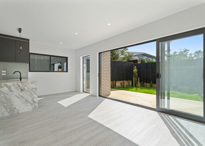  at 9/36 Thatcher Street, Mission Bay, Auckland City, Auckland