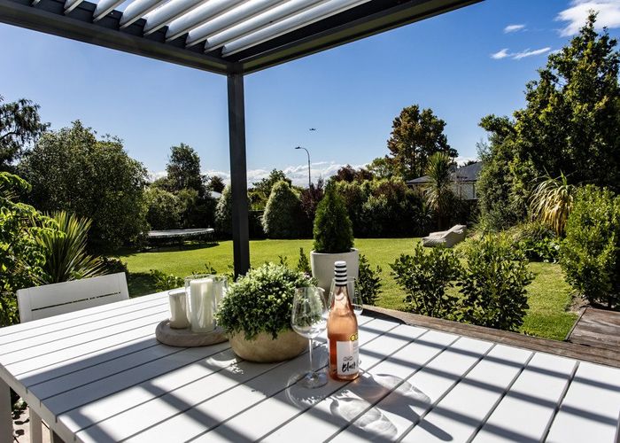  at 86 Bridle Path Road, Heathcote Valley, Christchurch