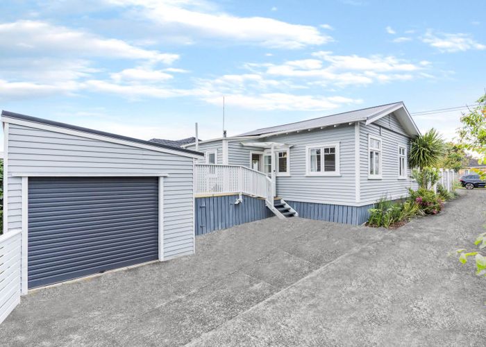  at 37 Holly Street, Avondale, Auckland