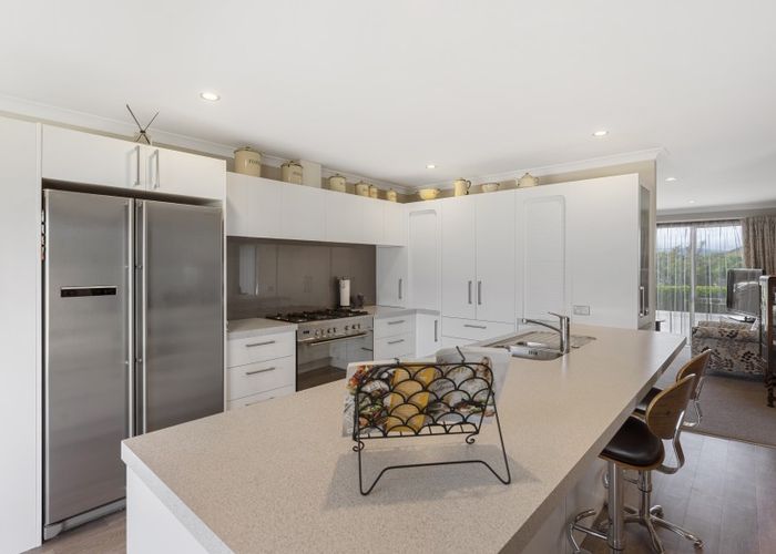  at 58 Parnell Heights Drive, Kelvin Grove, Palmerston North