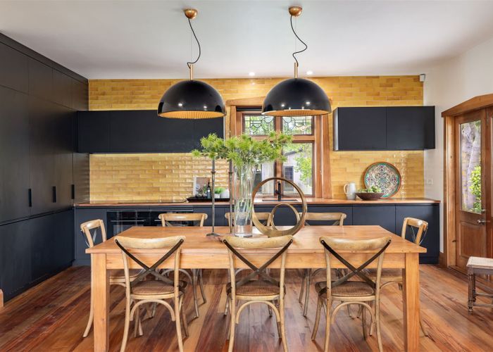  at 8 Dee Street, St Albans, Christchurch