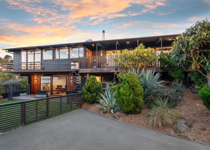  at 65 Cannon Hill Crescent, Mount Pleasant, Christchurch City, Canterbury
