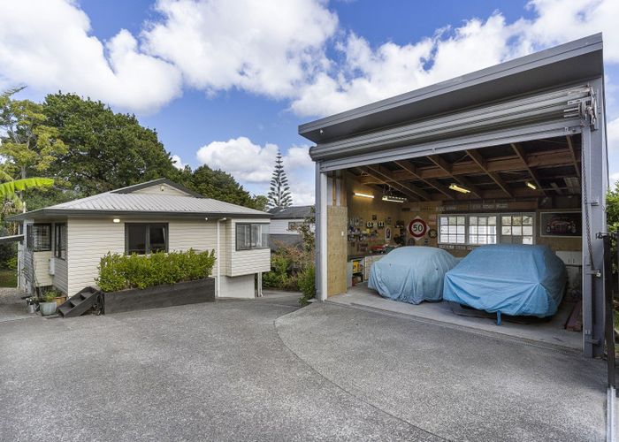  at 16A Chalmers Street, Avondale, Auckland