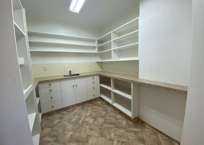  at 12 Admiralty Place, Waikawa, Picton