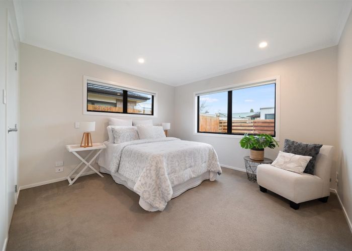  at 2/9 Heath Street, Saint Andrews, Hamilton, Waikato