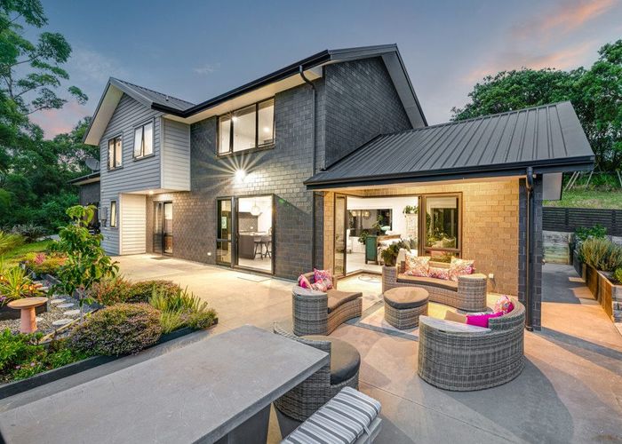  at 8 Roberts Road, Matakatia Bay, Rodney, Auckland