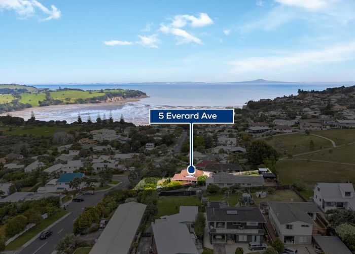  at 5 Everard Avenue, Army Bay, Whangaparaoa