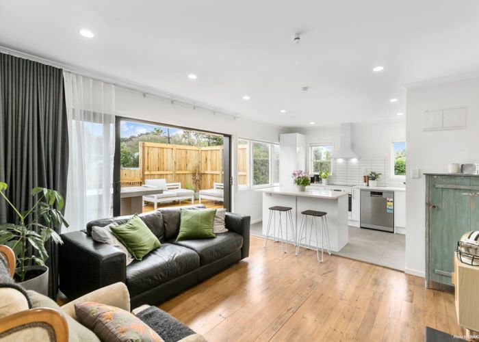  at 18 Meadow Street, Mount Wellington, Auckland