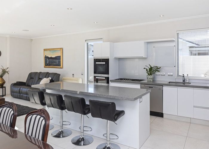  at 11 Roa Road, Fendalton, Christchurch