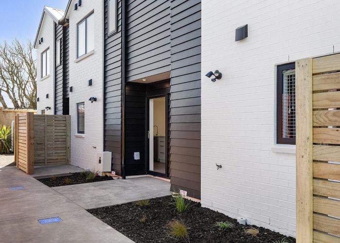  at 9/6 Fend Street, Chartwell, Hamilton, Waikato