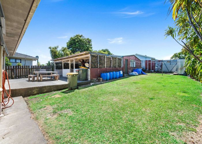  at 52 Zelda Avenue, Clover Park, Manukau City, Auckland