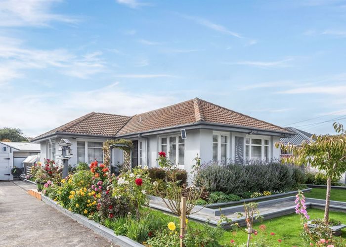  at 50 Croziers Road, St Albans, Christchurch