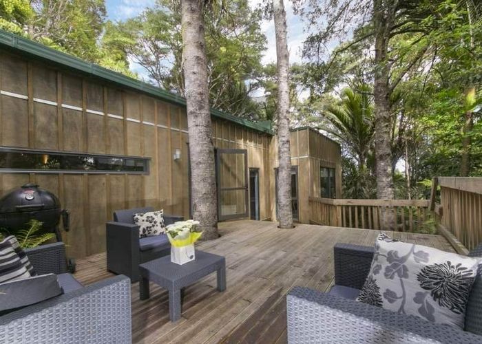  at 40 Tainui Road, Titirangi, Auckland