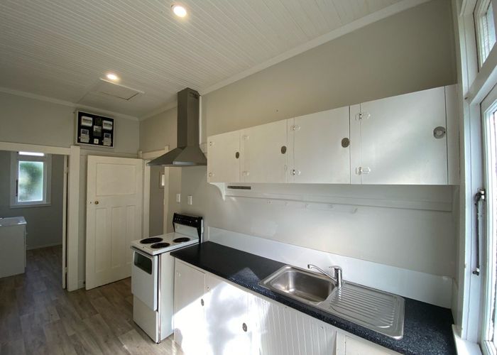  at 2/8 Gurr Place, Aramoho, Whanganui, Manawatu / Whanganui