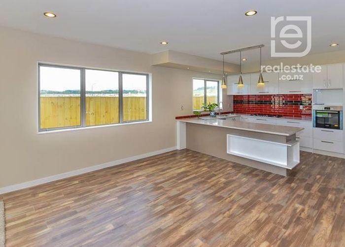  at 10 Puoro Street, Flat Bush, Manukau City, Auckland