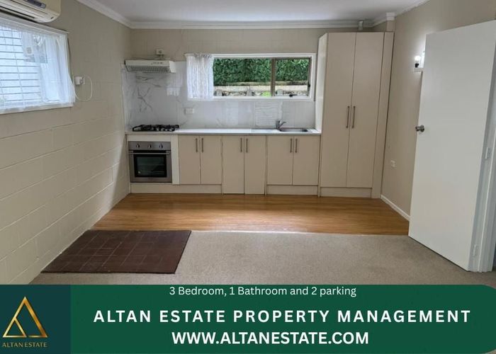  at 11 Farnol Street, Hillsborough, Auckland City, Auckland