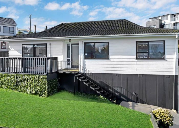  at 4 Glenmary Place, Papatoetoe, Auckland