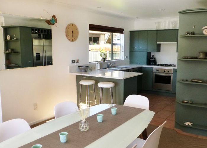  at 4 Cedar Drive, Kelvin Heights, Queenstown