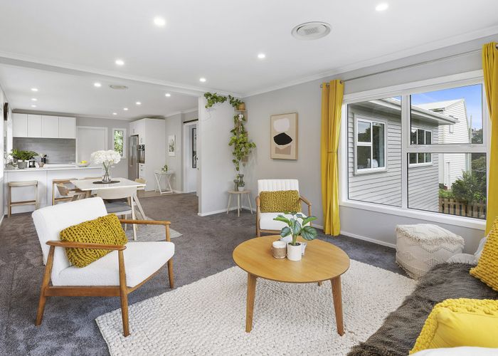  at 76 Black Rock Road, Newlands, Wellington