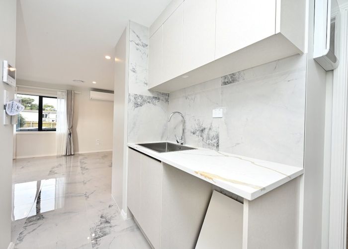  at 16 Matamata Place, Otara, Auckland