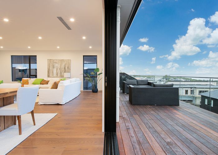  at 222 Vaughans Road, Long Bay, North Shore City, Auckland
