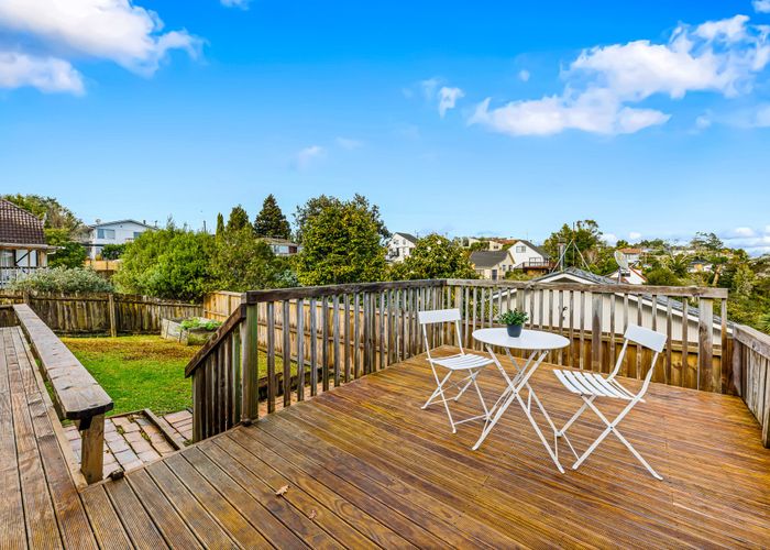  at 2/6 Leigh Terrace, Bayview, North Shore City, Auckland