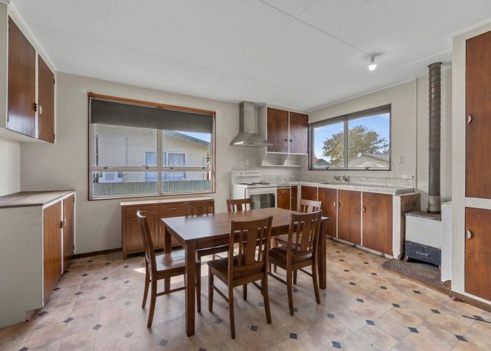  at 4 Cabot Place, Flaxmere, Hastings, Hawke's Bay