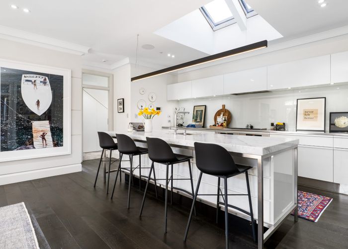  at 9 Allister Avenue, Merivale, Christchurch City, Canterbury