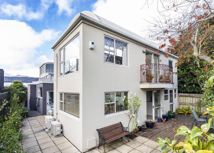  at 18 Darvel Street, Riccarton, Christchurch City, Canterbury