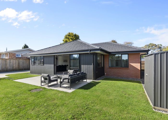  at 24A Patrick Place, Fitzroy, Hamilton