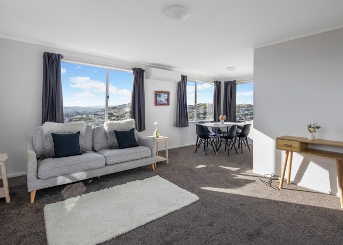  at 63 Ruskin Road, Newlands, Wellington