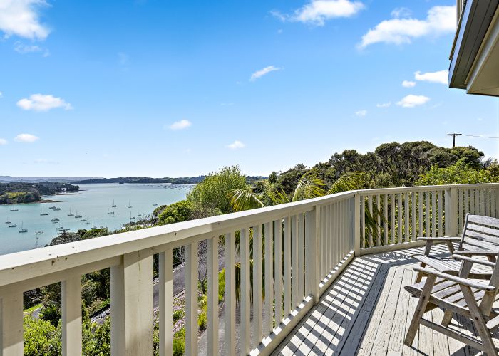  at 6 Barr Road, Mahurangi West, Warkworth