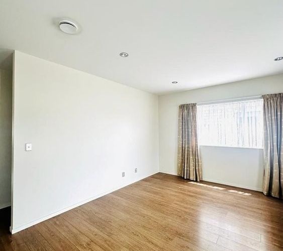  at 5 Aster Place, Flat Bush, Manukau City, Auckland