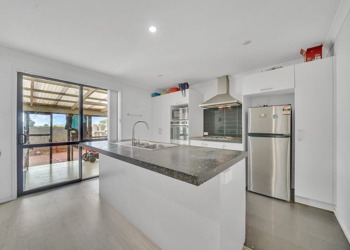  at 11 Pukaki Road, Mangere, Auckland