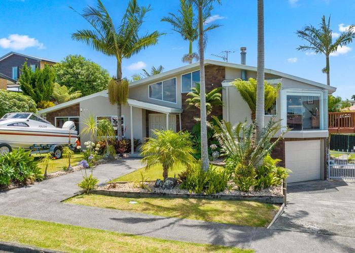  at 44 Westpark Drive, West Harbour, Auckland