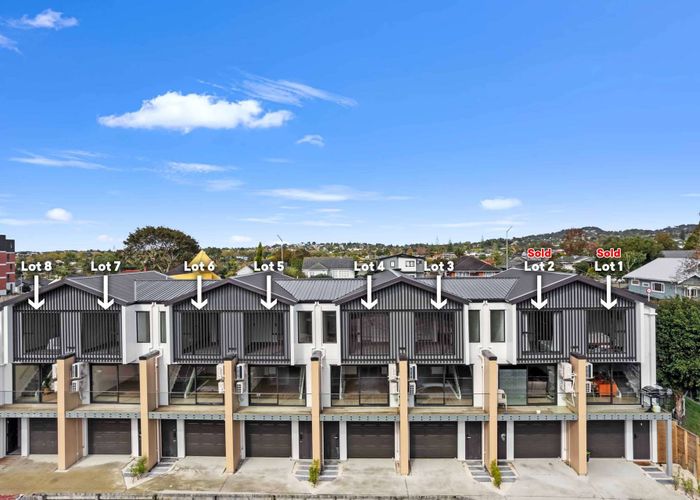  at 8/1 Waters Place, New Lynn, Waitakere City, Auckland