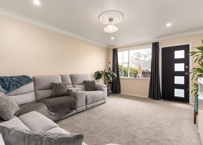 at 4/16 Holly Road, St Albans, Christchurch